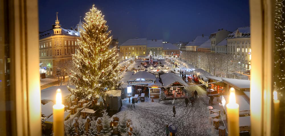 Christkindlmarkt Klagenfurt HelgeBauer